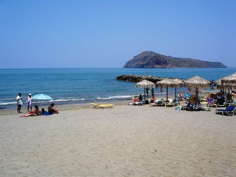 Margarita Beach Hotel Agia Marina  Exterior photo